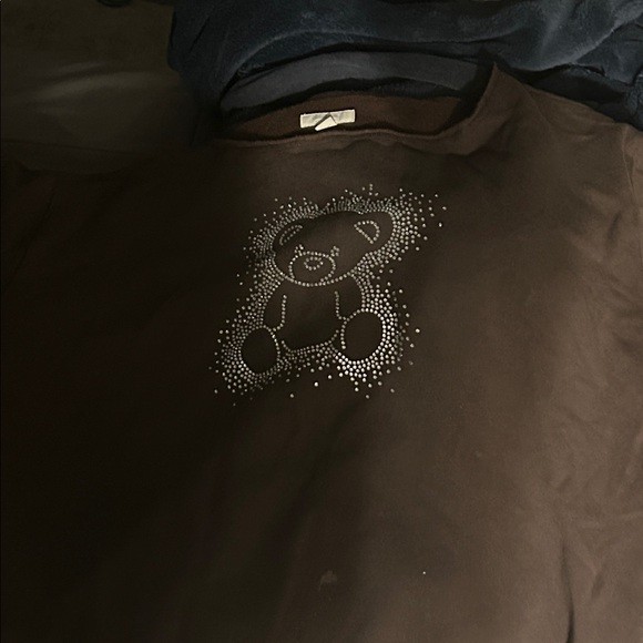 ♥️ Cloud Soft Rhinestone Teddy Off-The-Shoulder Sweatshirt - Picture 4 of 5